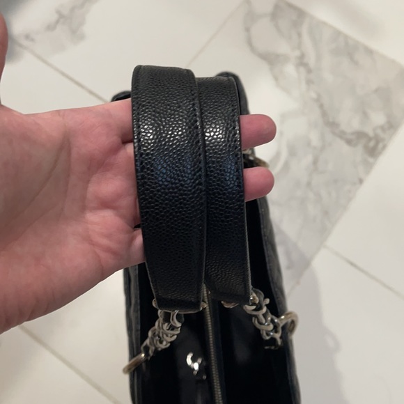 [SOLD]Chanel GST Cavier Silver hardware like new 💯 - Picture 13 of 16